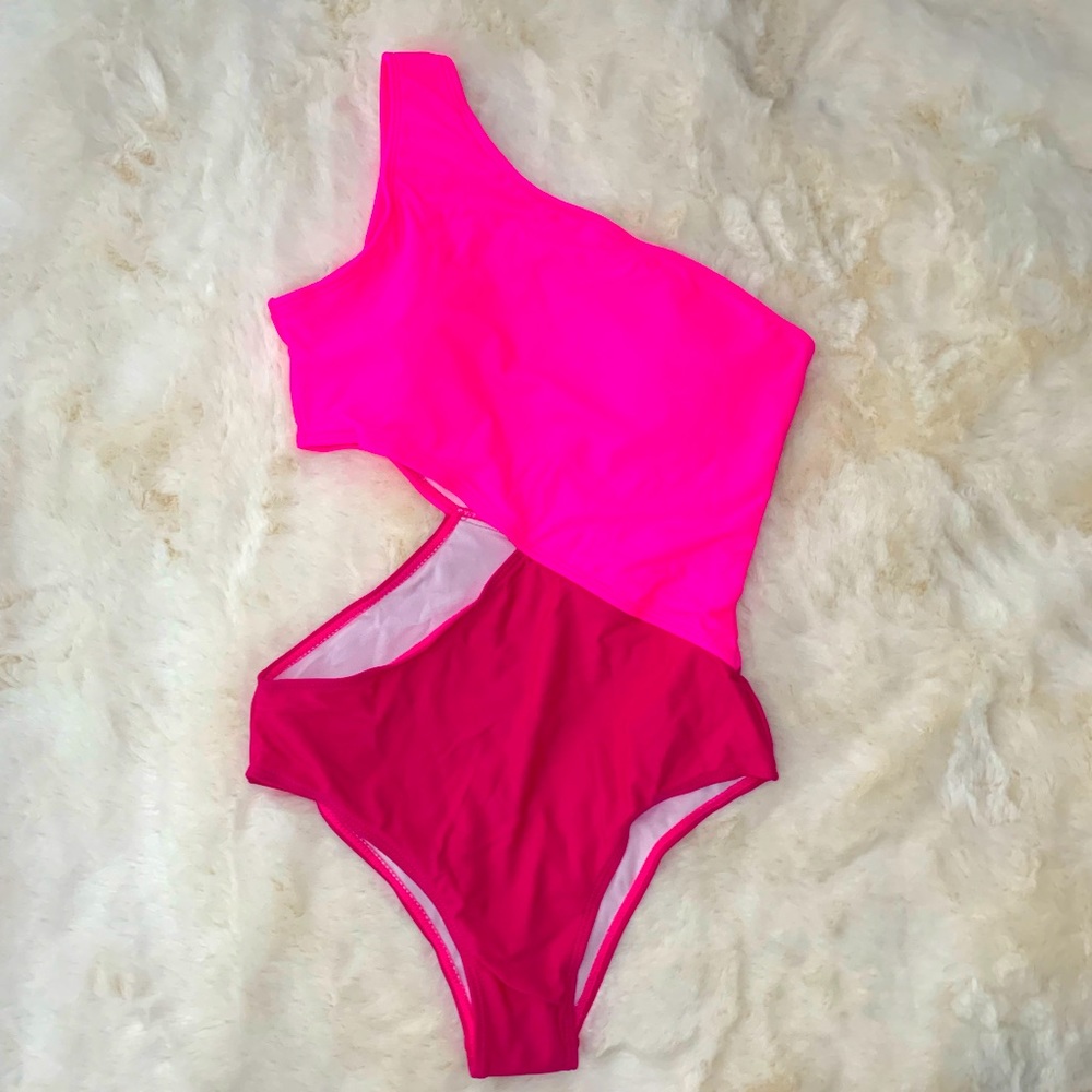 Sweaty Rocks one shoulder pink bathing suit
